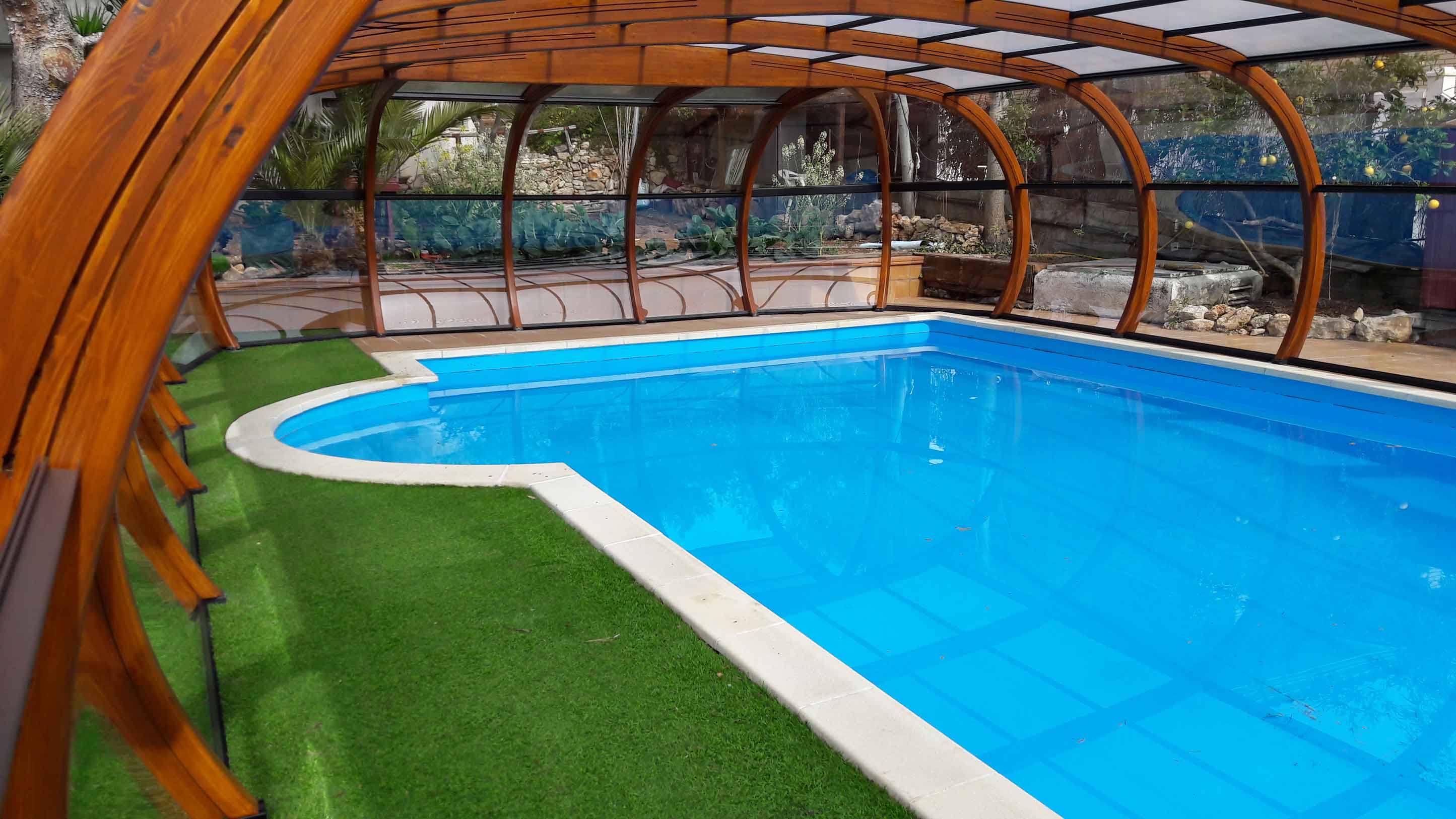 interior cubierta de piscina de madera Azenco
